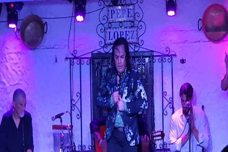 Espectáculo en la Taberna Flamenca Pepe López